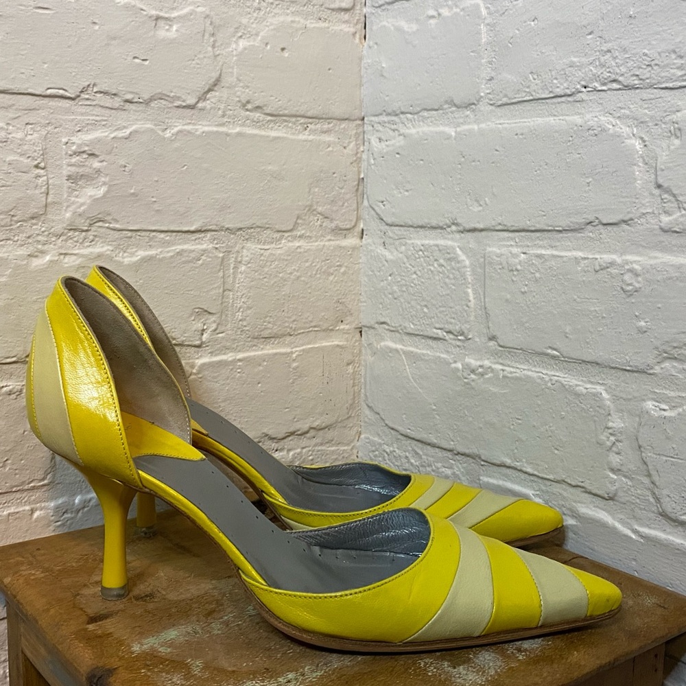 Fornarina Yellow Pumps Low Heels Size 7